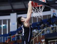 IM体育官方平台-关于意外伤病归来，重要球员回归正赛的信息