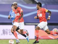 IM体育-关于鲁能客场逼平恒大，仍领先积分榜的信息