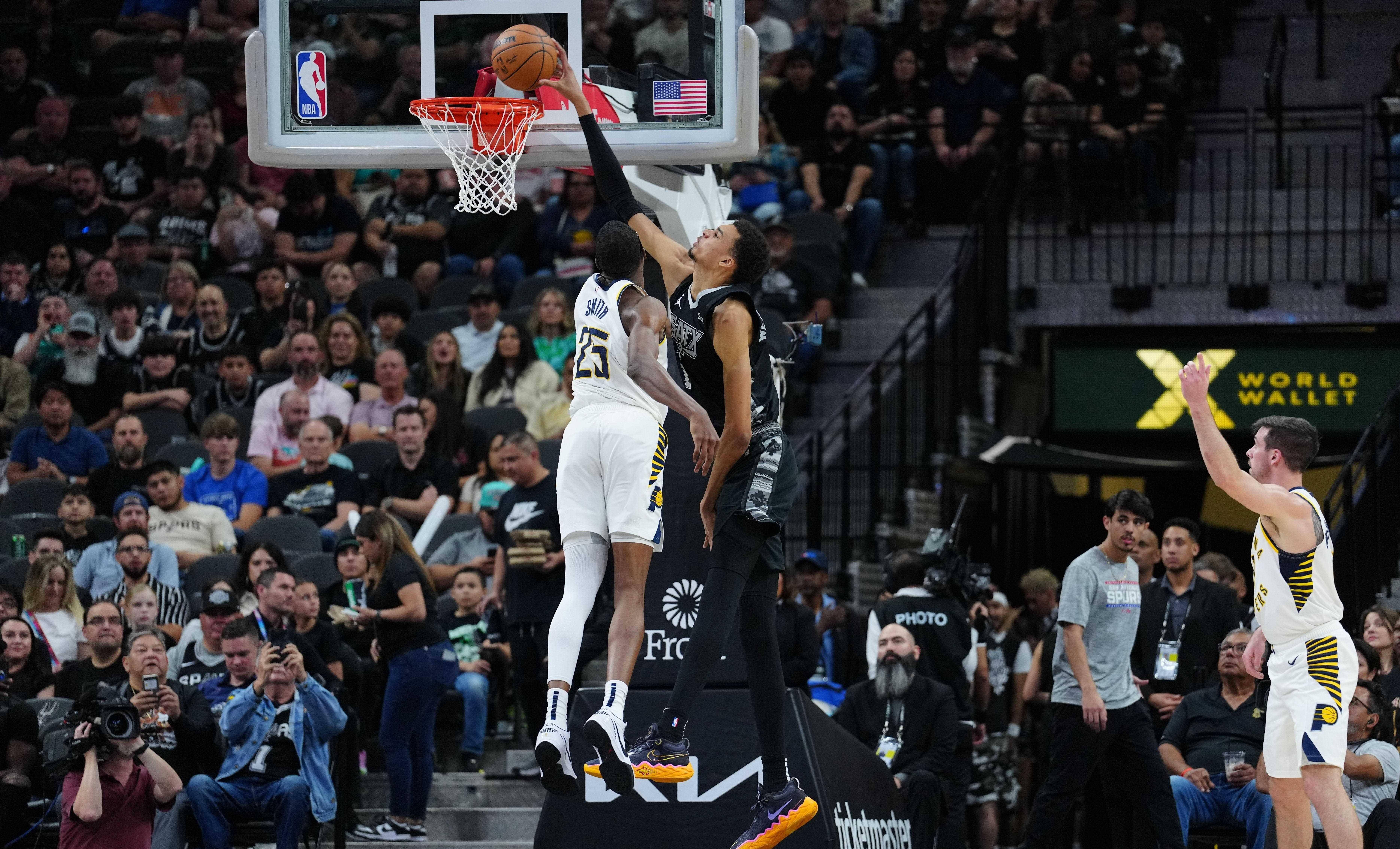 IM体育-专业球员在国际篮球比赛中表现出色