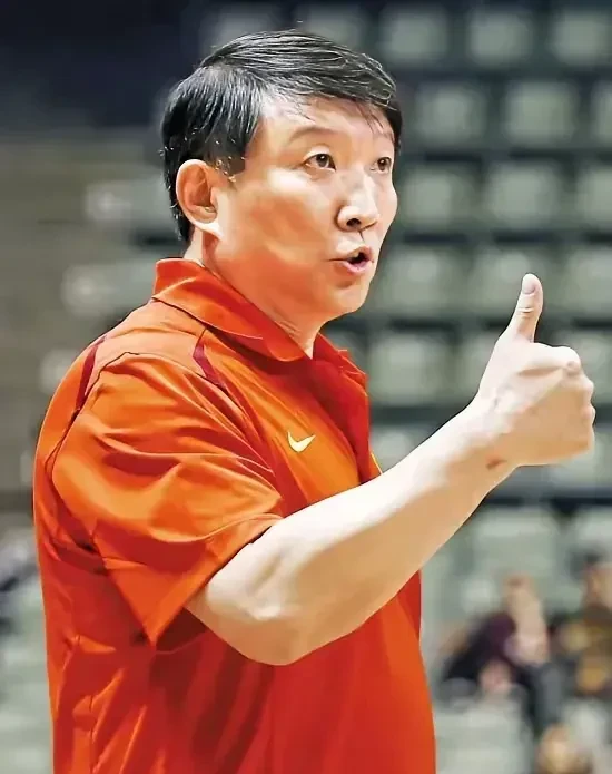 IM体育在线注册-奇才击败篮网,翻转局面取得胜利