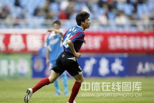 IM体育赛事直播入口-沈阳东进平局，保级形势险象环生的简单介绍