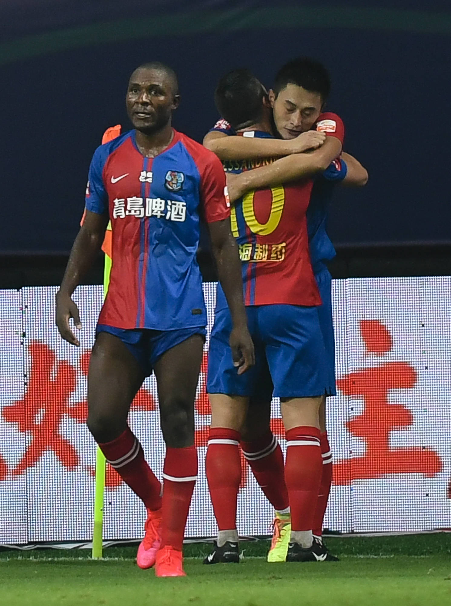 IM体育官方平台-关于青岛黄海主场胜河北华夏幸福，实现主场保持优势的信息