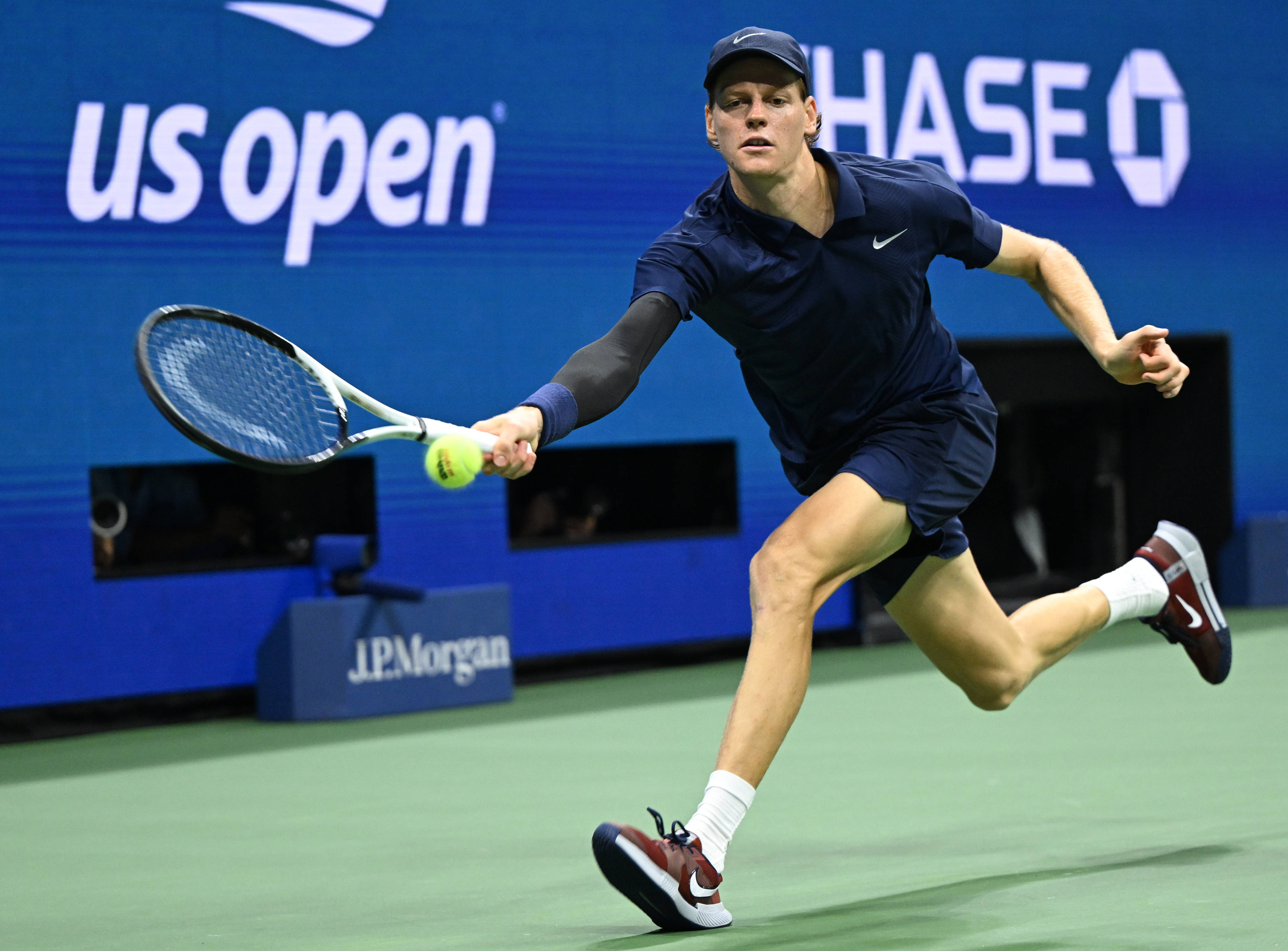 IM体育赛事直播入口-包含澳大利亚网球队完胜英国网球队，阿尔卡拉斯爆发神勇的词条