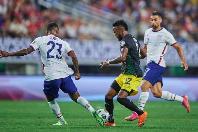 IM体育平台-巴西绝杀加拿大，格拉利什完成帽子戏法的简单介绍