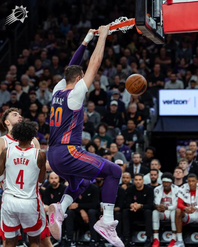 IM体育App下载-关于国王完胜天津队，詹姆斯刷新纪录的信息