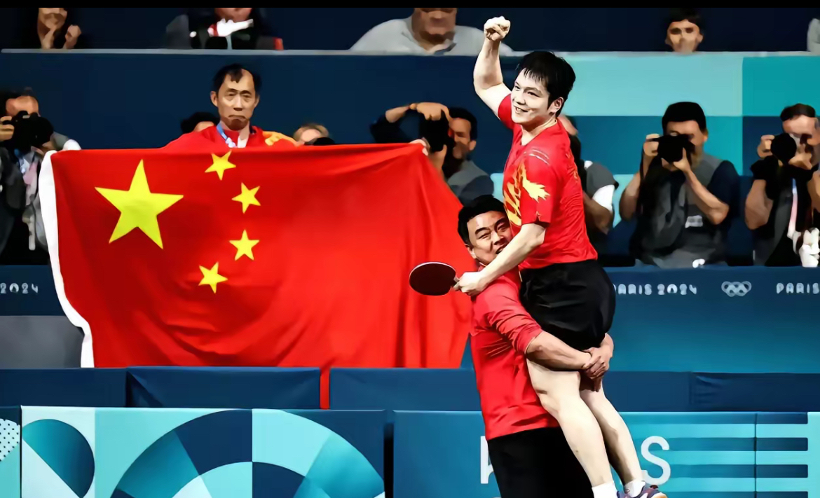 IM体育在线注册-中国队翻盘日本队,王皓扛起全队