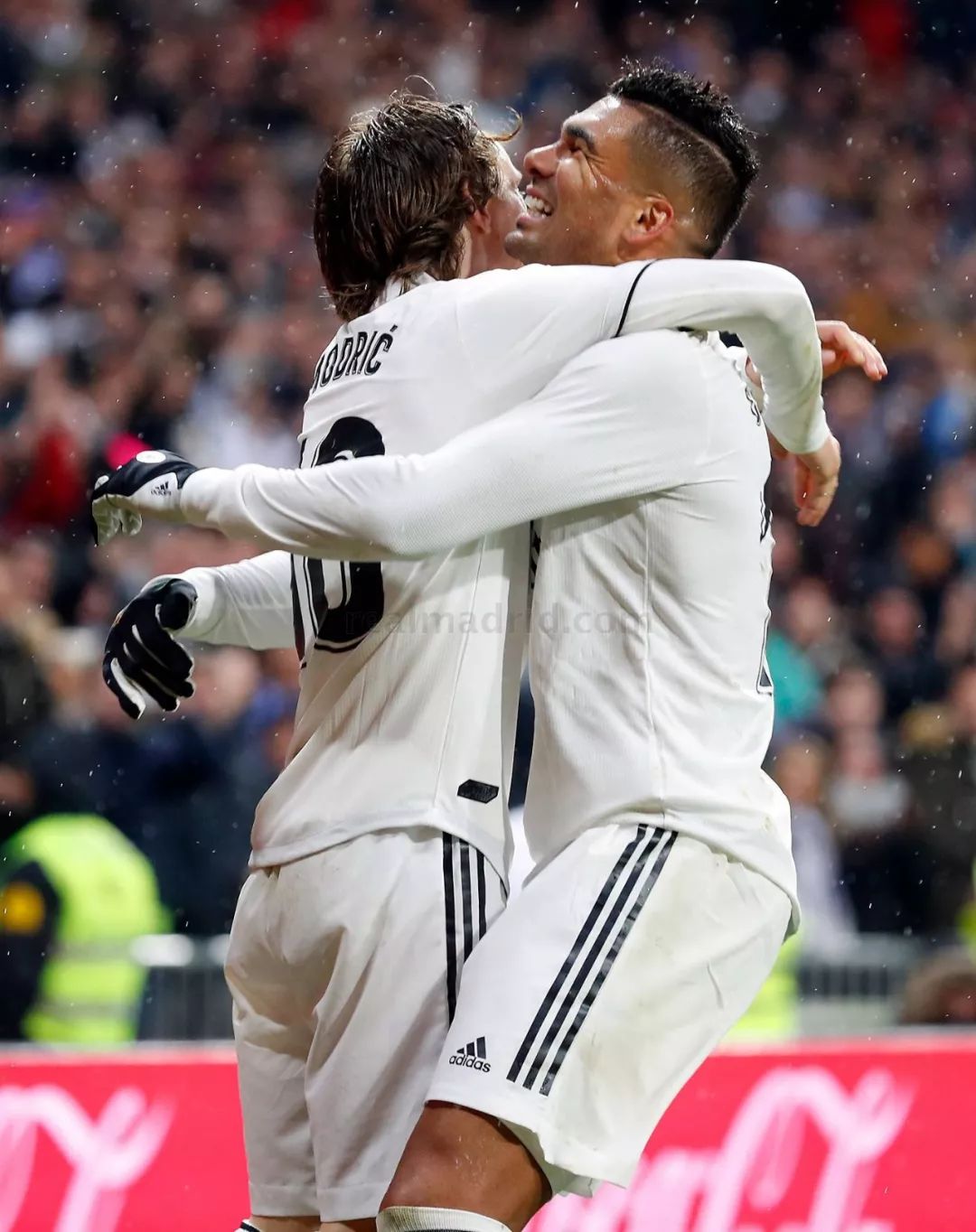 IM体育注册链接-墨西哥完胜塞维利亚，伊布带队取胜