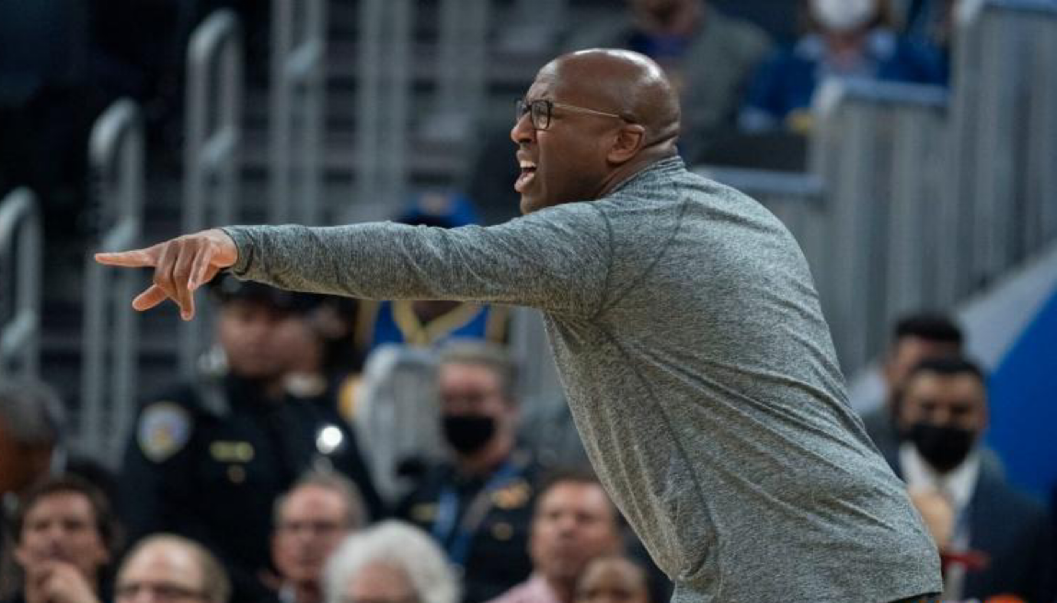 IM体育官方平台-勇士逆转辽宁队，福克斯状态火热的简单介绍