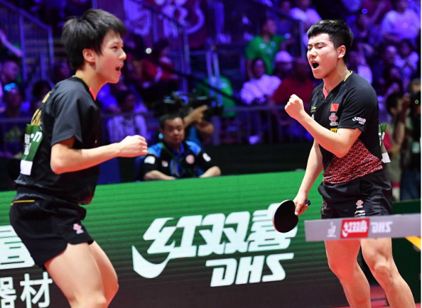 IM体育-英格兰队横扫波兰队，许昕关键制胜