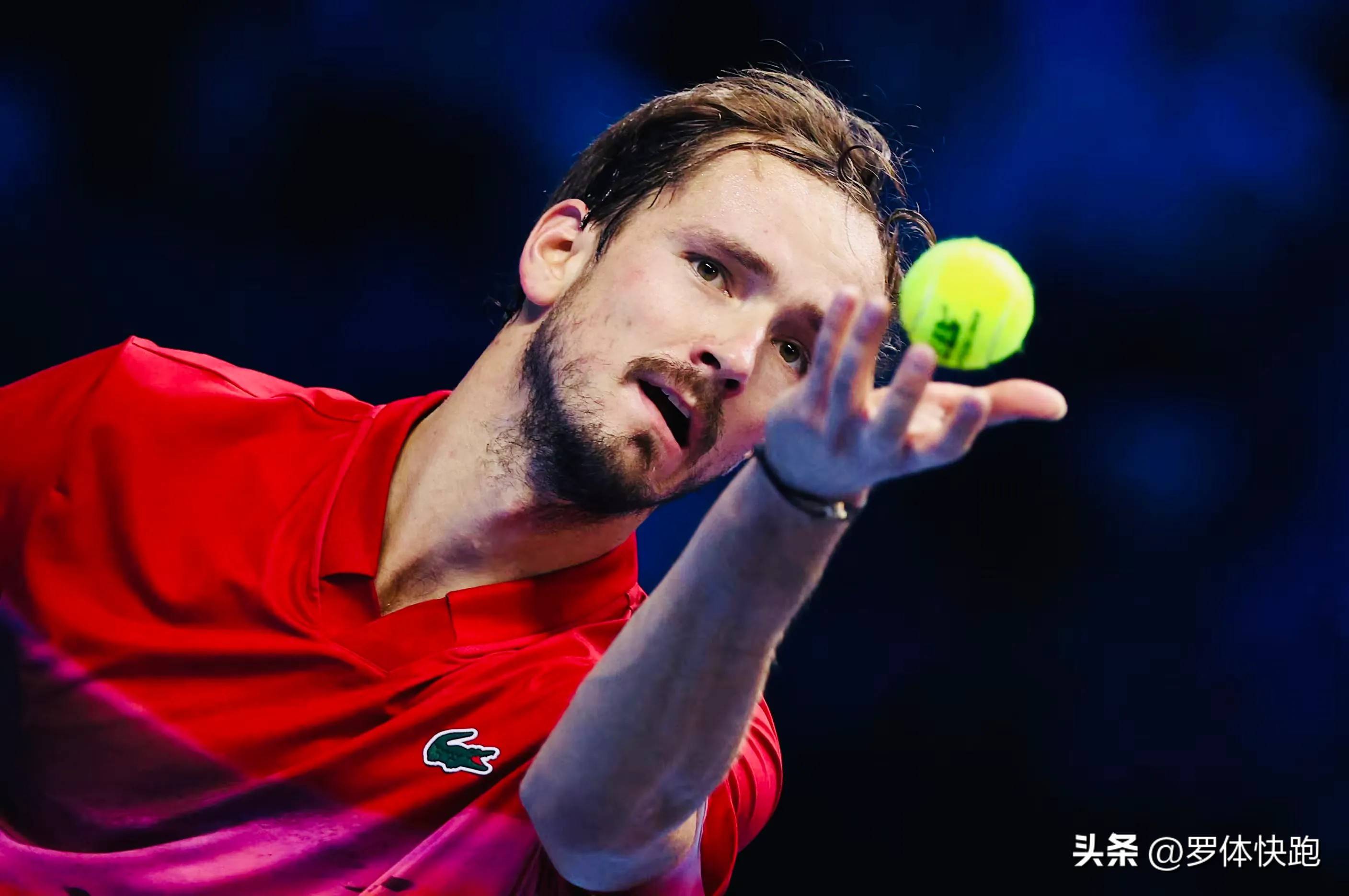 IM体育-ATP总决赛翻盘拉沃尔杯,兹维列夫扛起全队的简单介绍