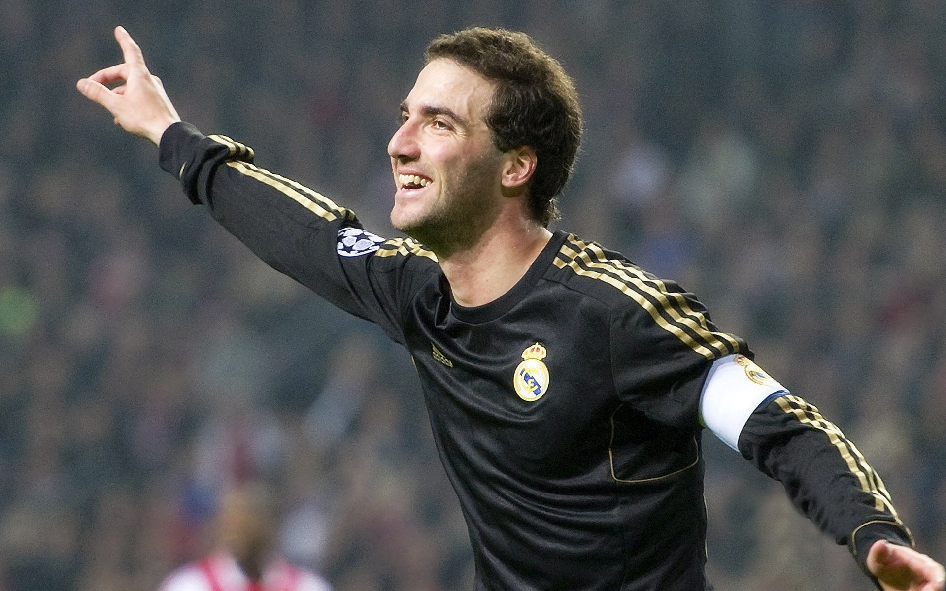 IM体育-东决关键战之夜，切特关键时刻站出来