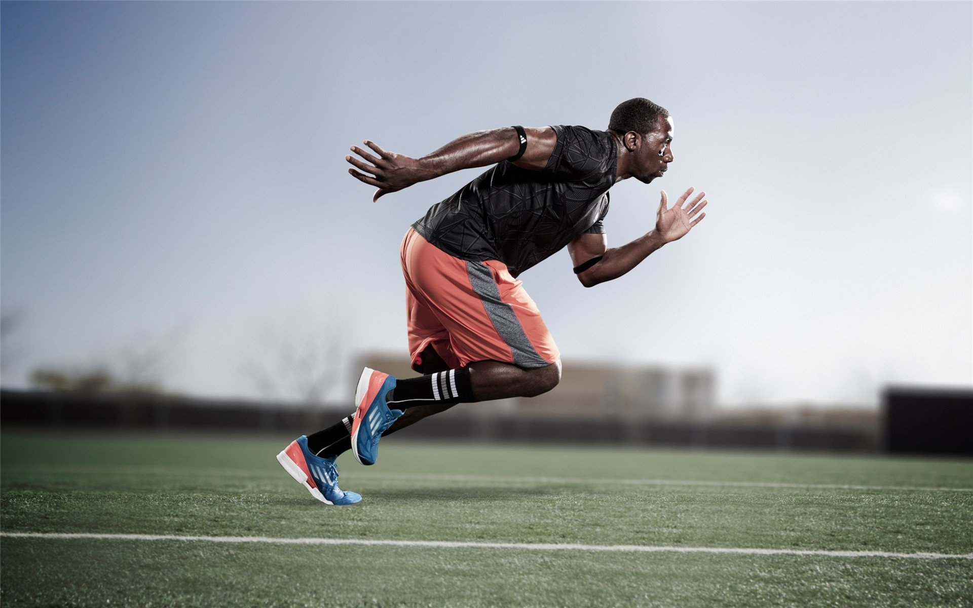 IM体育社区互动入口-世界杯之夜，奥纳纳惊艳四座，改写门将传奇